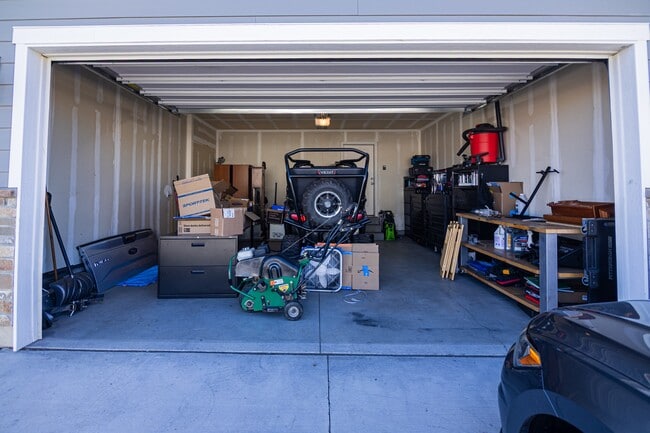 Building Photo - 4056 S 2800 W