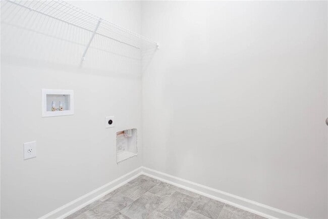 Building Photo - 65 Grv Spgs Ct