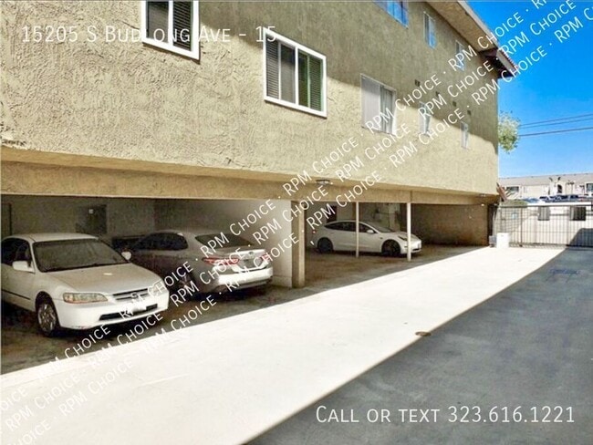 Building Photo - 15205 Budlong Ave