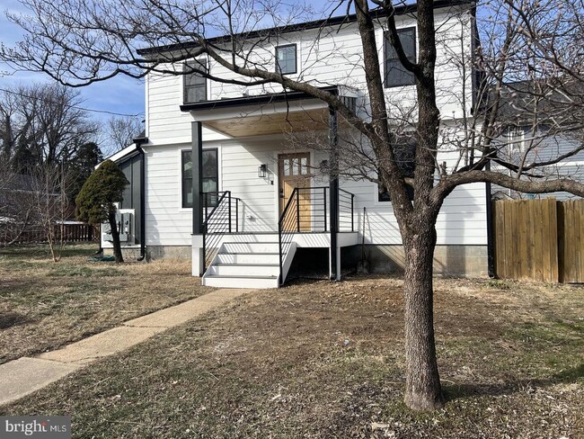 Primary Photo - 5141 19th Rd N