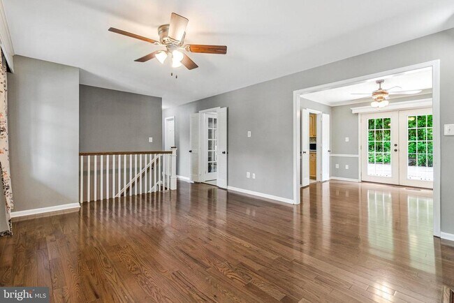 Building Photo - 7915 Journey Ln