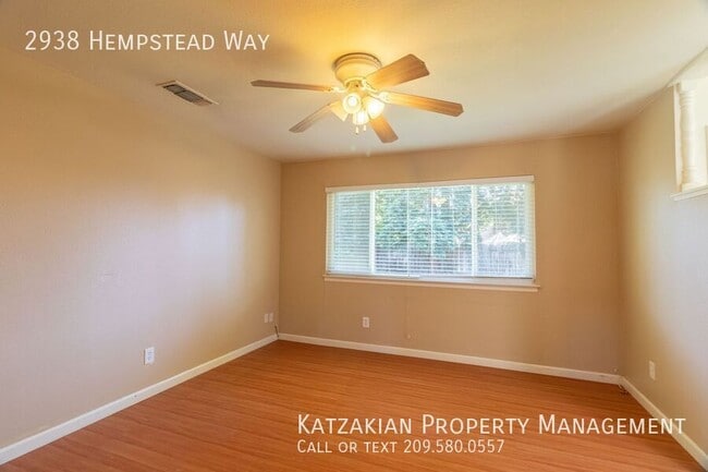 Building Photo - 2938 Hempstead Way