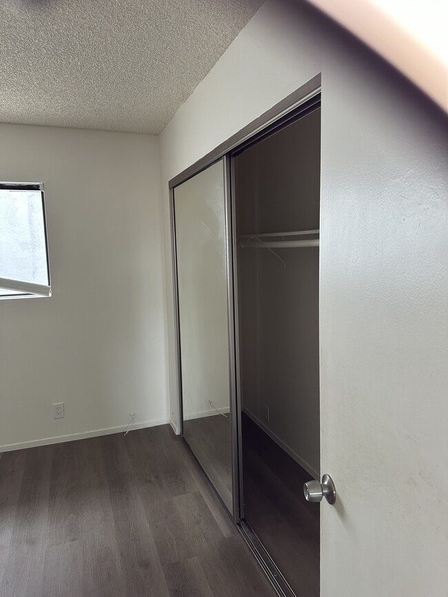 Bedroom 2 - 33861 Copper Lantern St