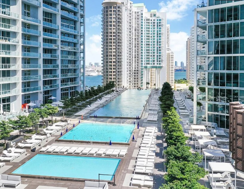 Building Photo - 475 Brickell Ave