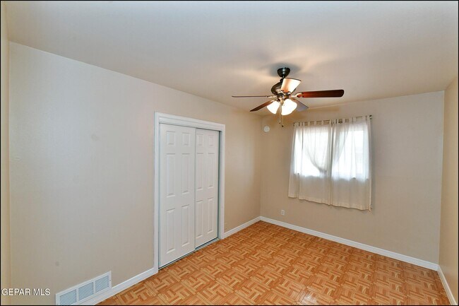 Building Photo - 7830 Basswood Ave