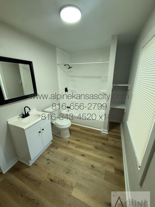 Building Photo - Northland Bungalow in Staley SD Available Now