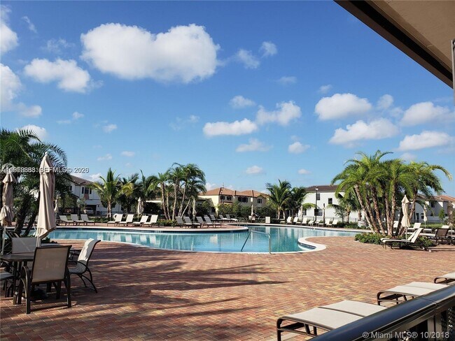 Building Photo - 9574 W 34th Ave