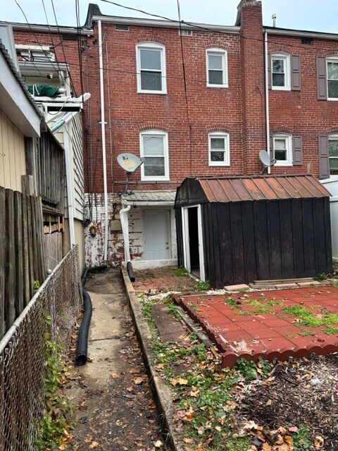 Building Photo - 524X Patrick Henry Dr