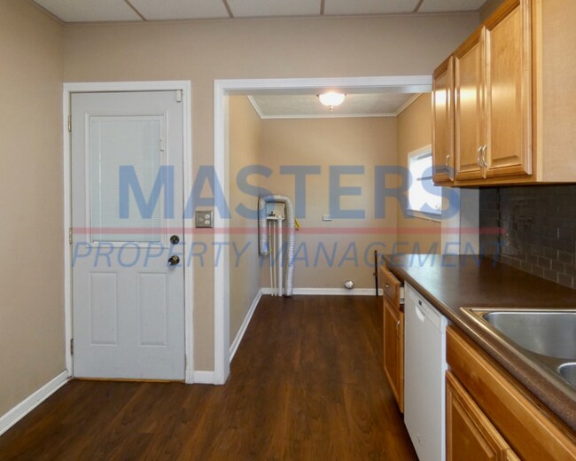 Building Photo - Beautiful Toledo 3 Bed House