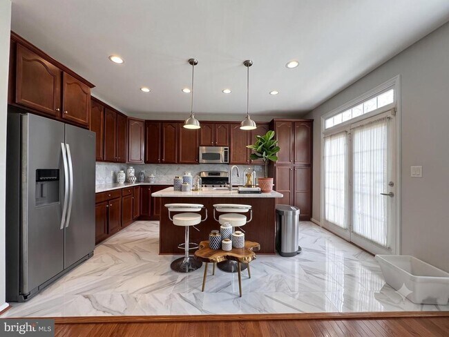 Building Photo - 5609 Faircloth Ct