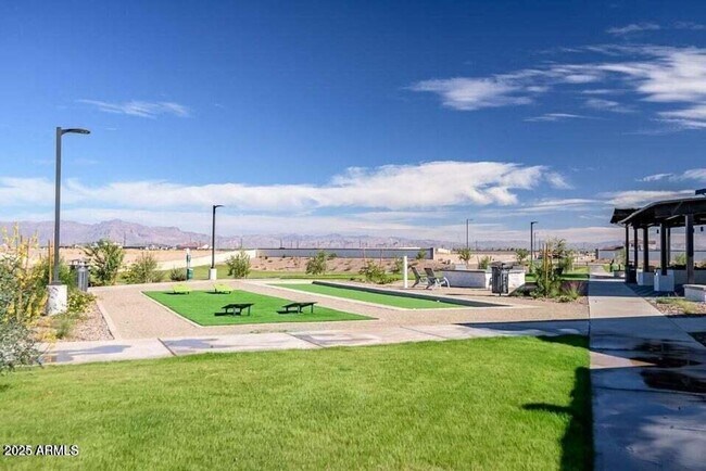 Building Photo - 3 Bedroom 2.5 Bathroom North Creek Home in Queen Creek