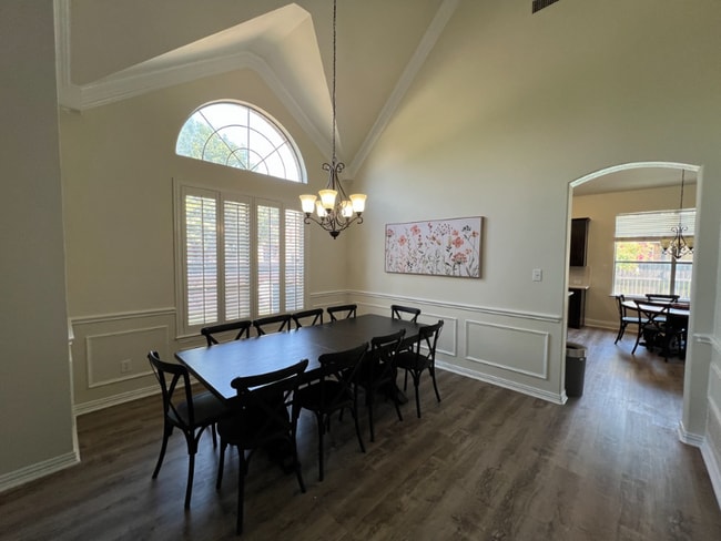 Building Photo - 1724 Turnberry Ln