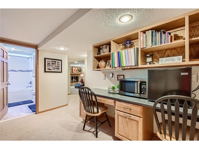 Building Photo - 3200 Frear Dr