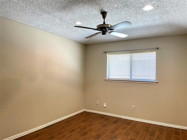 Building Photo - 8710 California Dr