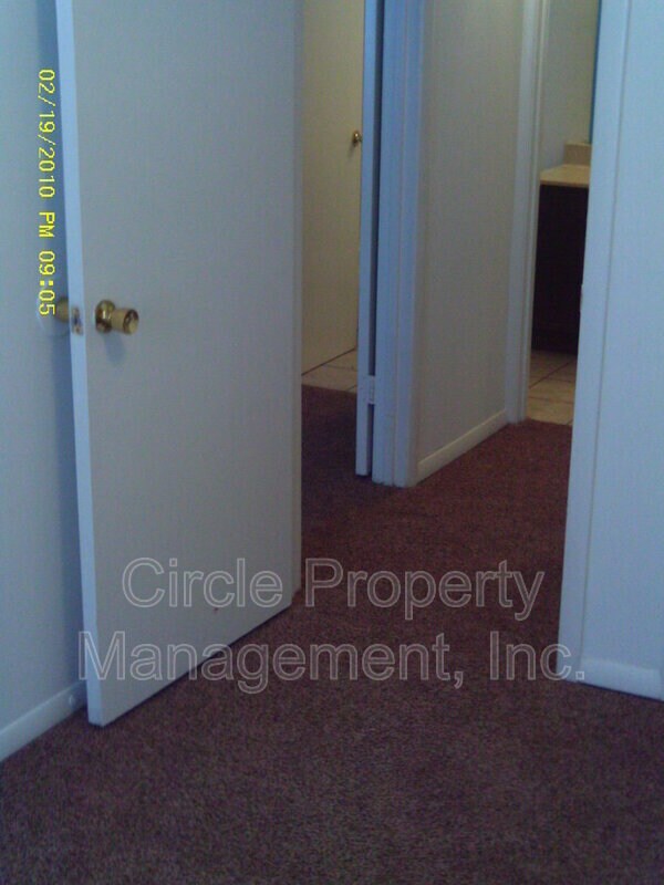 Building Photo - 4027 Hunters Ridge Dr SW