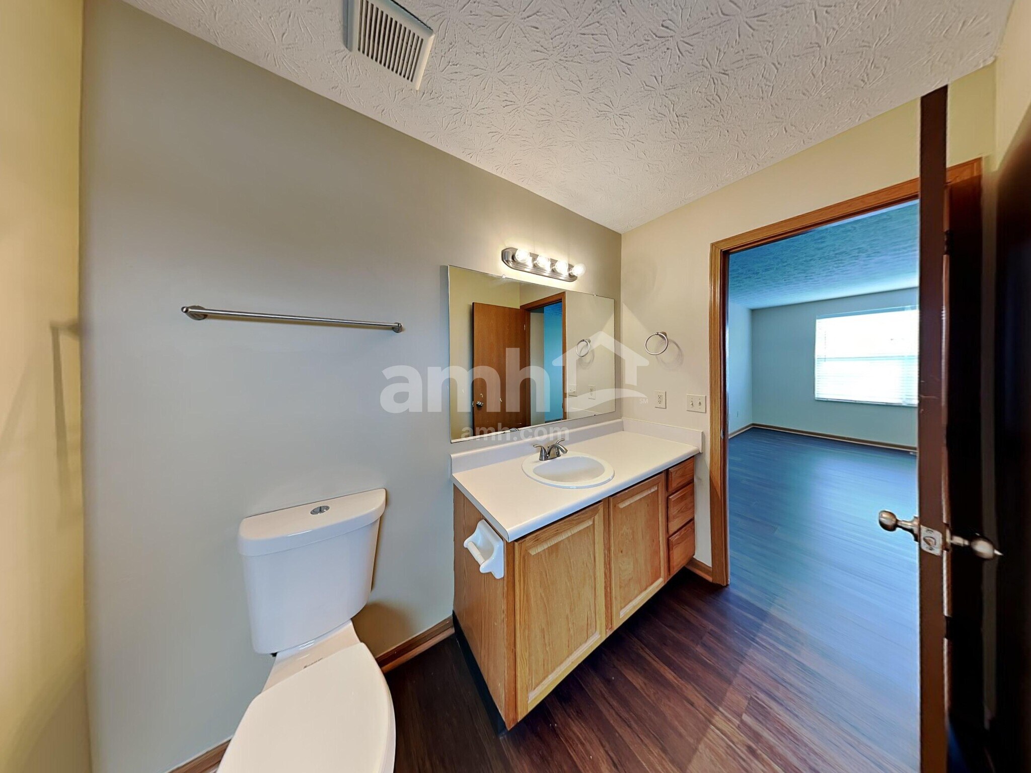 Building Photo - 4226 Sestos Dr