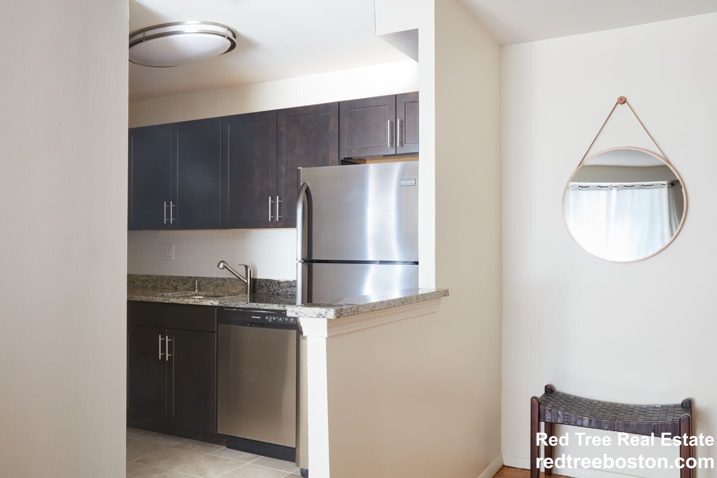 Building Photo - 185 Freeman St