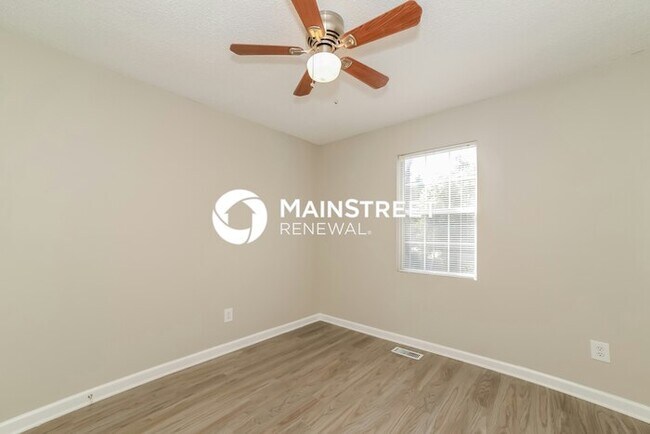 Building Photo - 4 Bedroom Pet-Friendly Home in Acworth, GA with Main Street Renewal