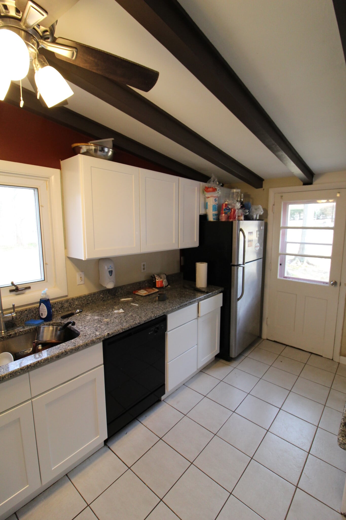 Building Photo - 5 Cobblestone Rd