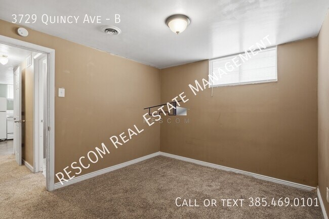 Building Photo - 3729 Quincy Ave