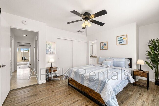 Building Photo - 2290 N Victoria Rd