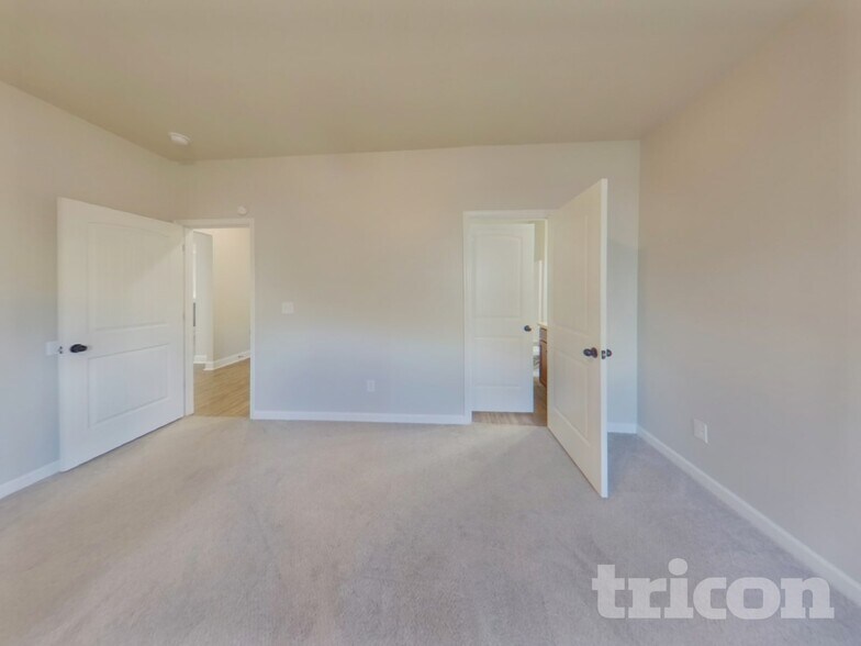 Building Photo - 11350 Freeman Way