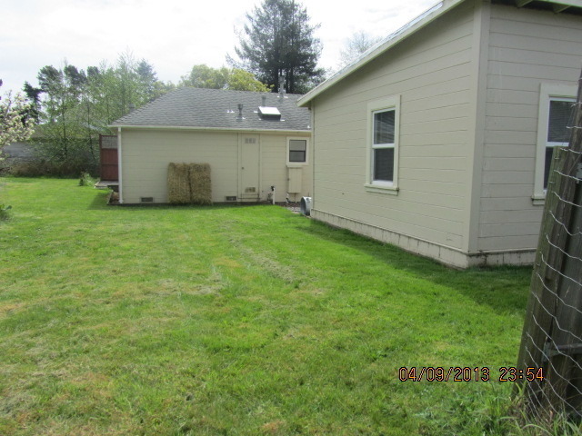 Building Photo - Arcata 1 Bedroom Duplex in Bayside