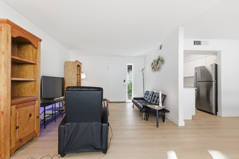 Building Photo - 4235 N 13th Pl