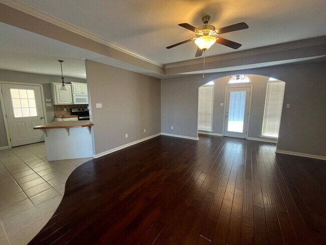 Building Photo - Approved applicant