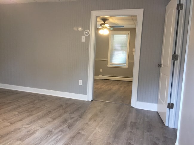 Building Photo - Beautiful 2 bed 1.5 bath home in Macungie