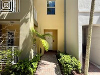 Building Photo - 350 Olssen Ave