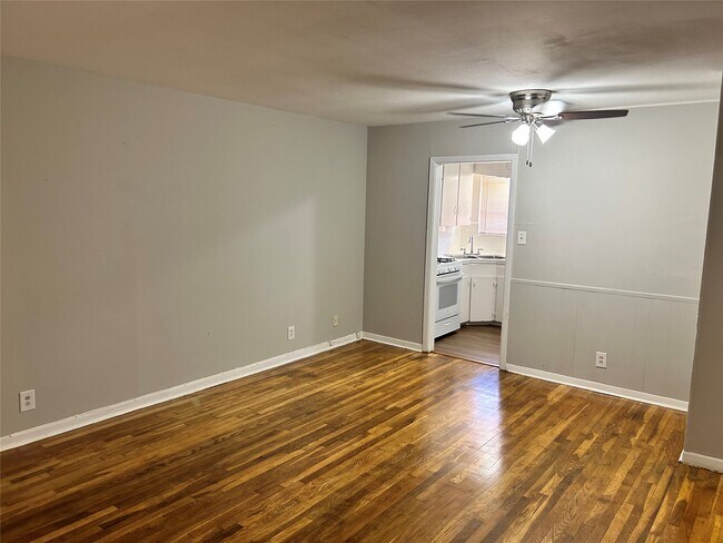 Building Photo - 8807 Timberside Dr
