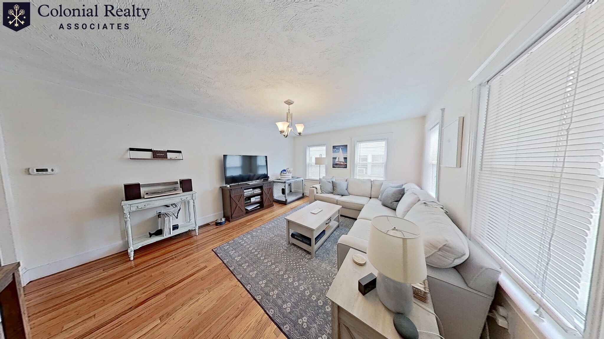 Building Photo - 81 Putnam St