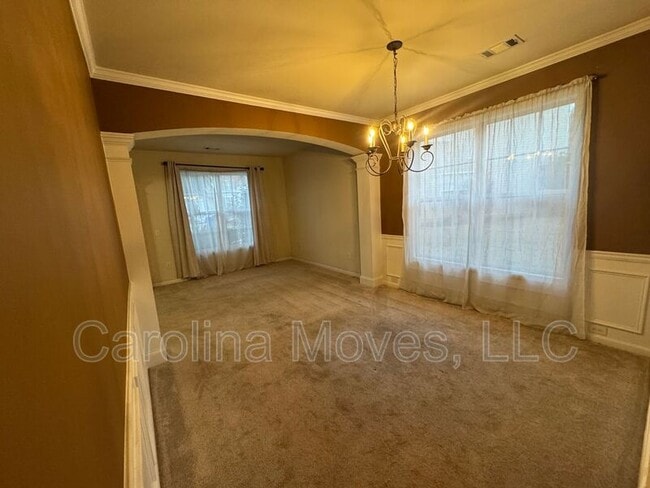 Building Photo - 108 Tagus Ct