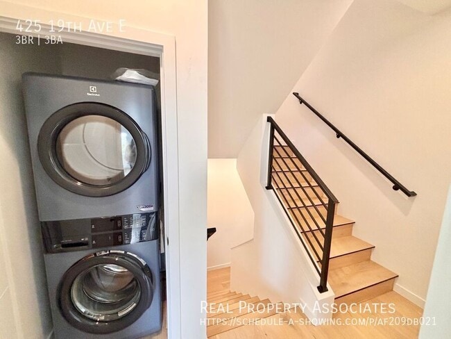 Building Photo - 425 19th Ave E