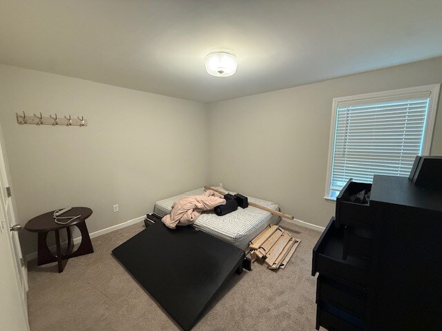 Building Photo - 648 Meadowlark Dr