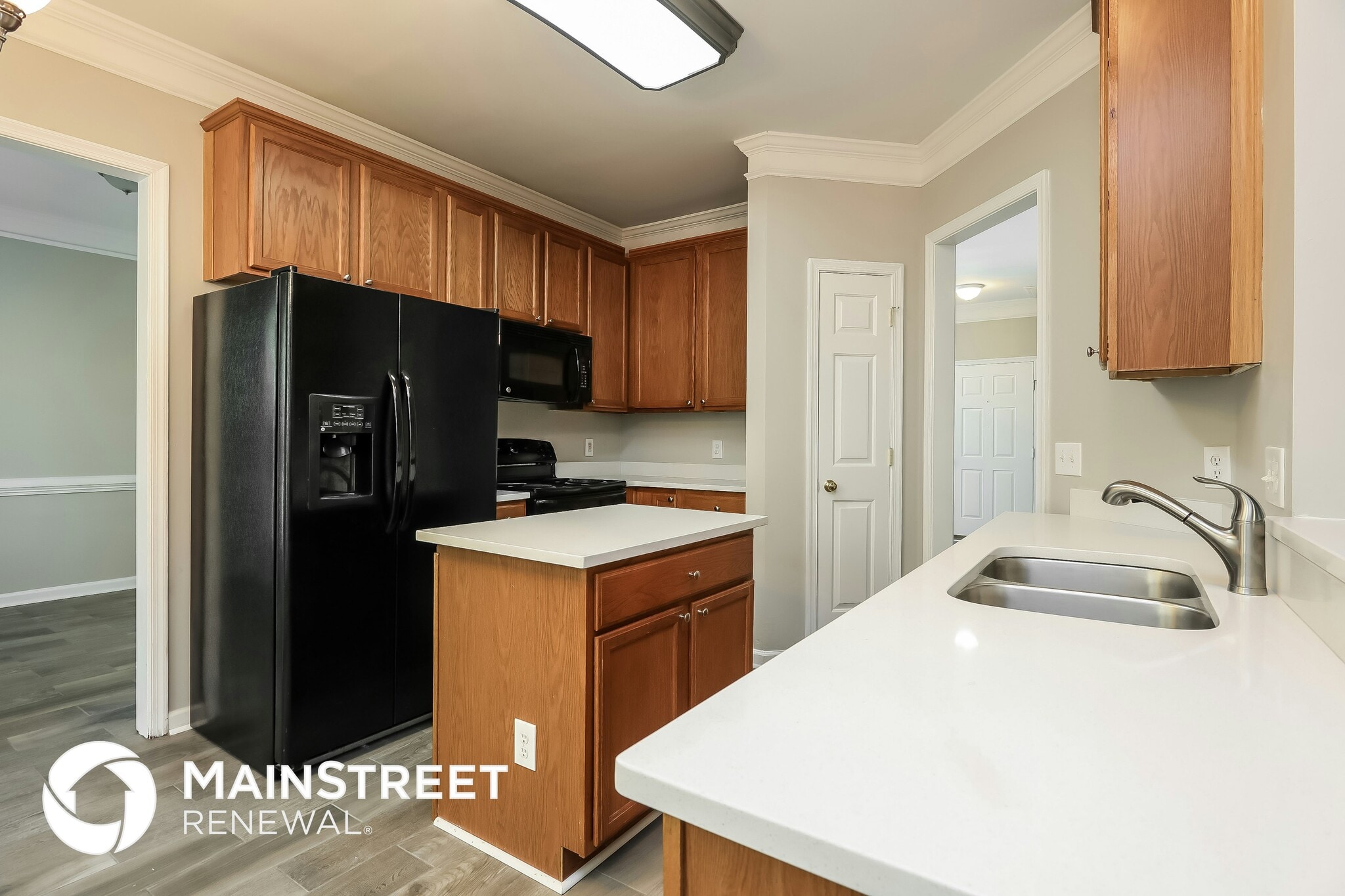 Building Photo - 1511 Groveland Trail