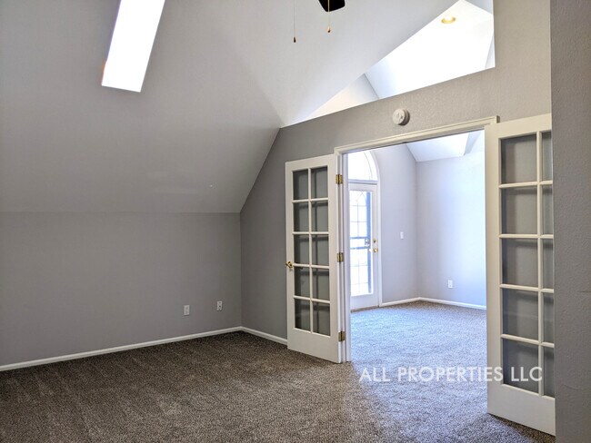Building Photo - 123 E Bayaud Ave