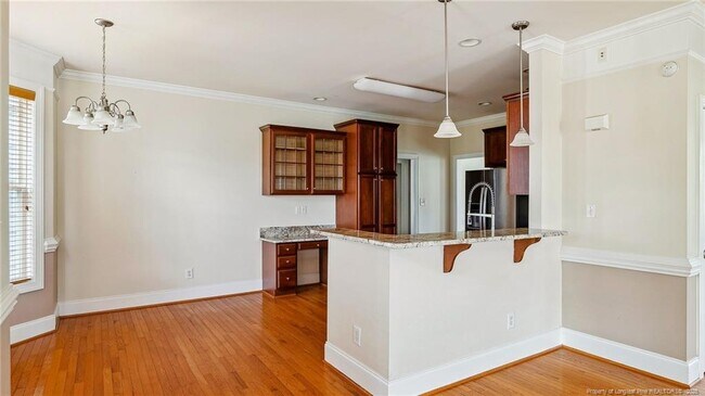 Building Photo - 736 Kensington Park Rd