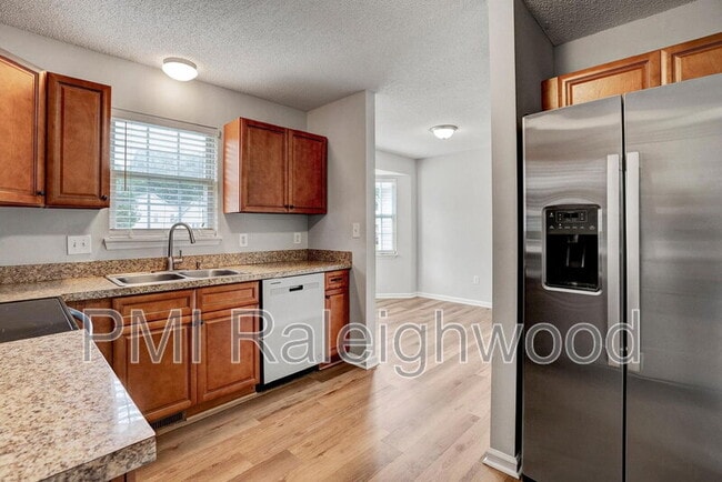 Building Photo - 1300 Poplar Ridge Rd