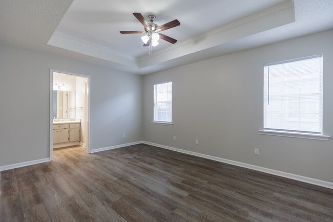 Building Photo - 3 Bedroom/2 Bath Home in Remerton