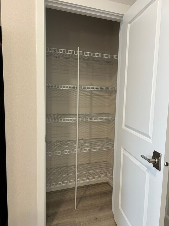 Building Photo - 2Bd/2Ba Redmond House