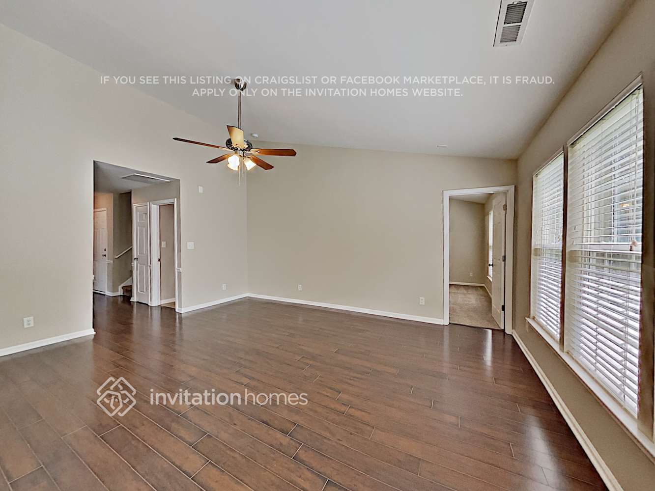 Building Photo - 3017 Secret Garden Ct