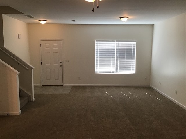 Building Photo - 708 White Oak Dr