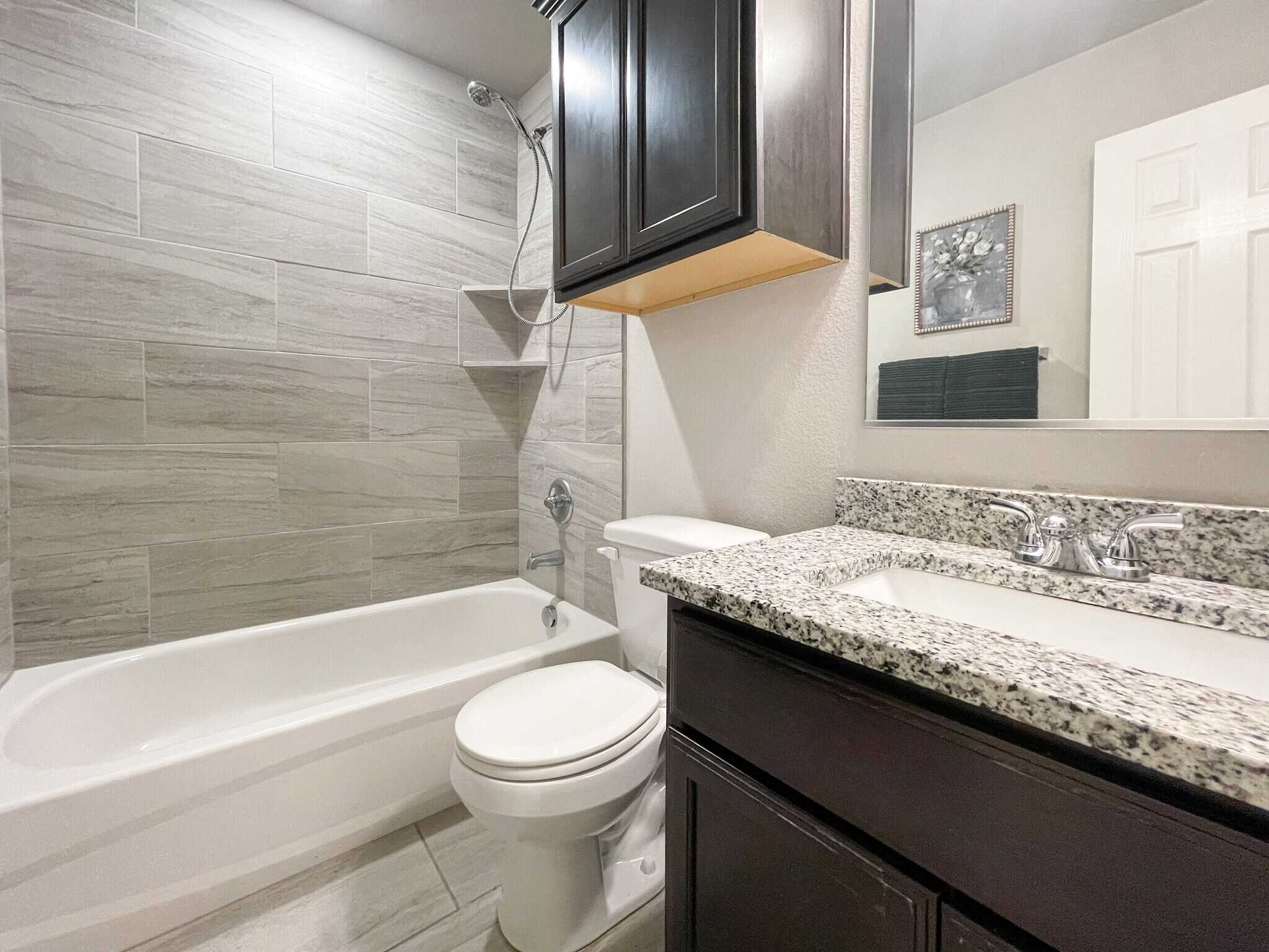 Building Photo - 10624 Langham Dr