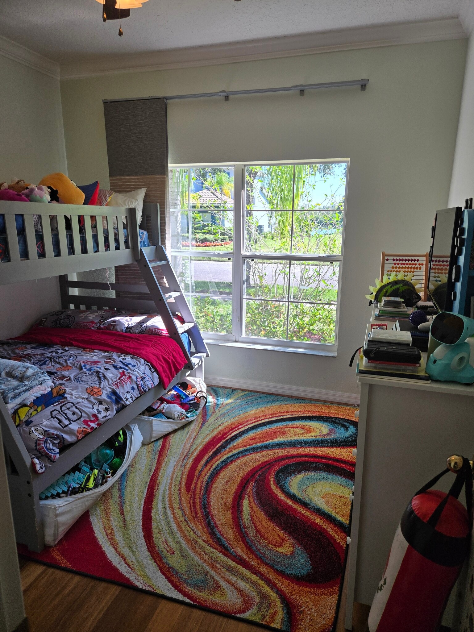 Building Photo - 3572 Valleyview Dr