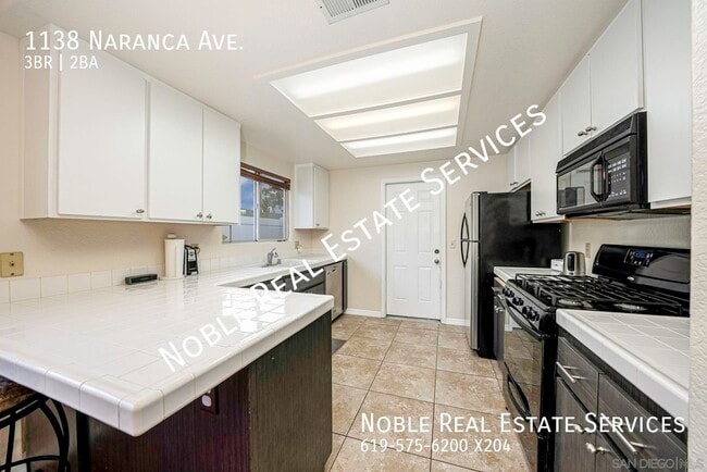 Building Photo - 1138 Naranca Ave