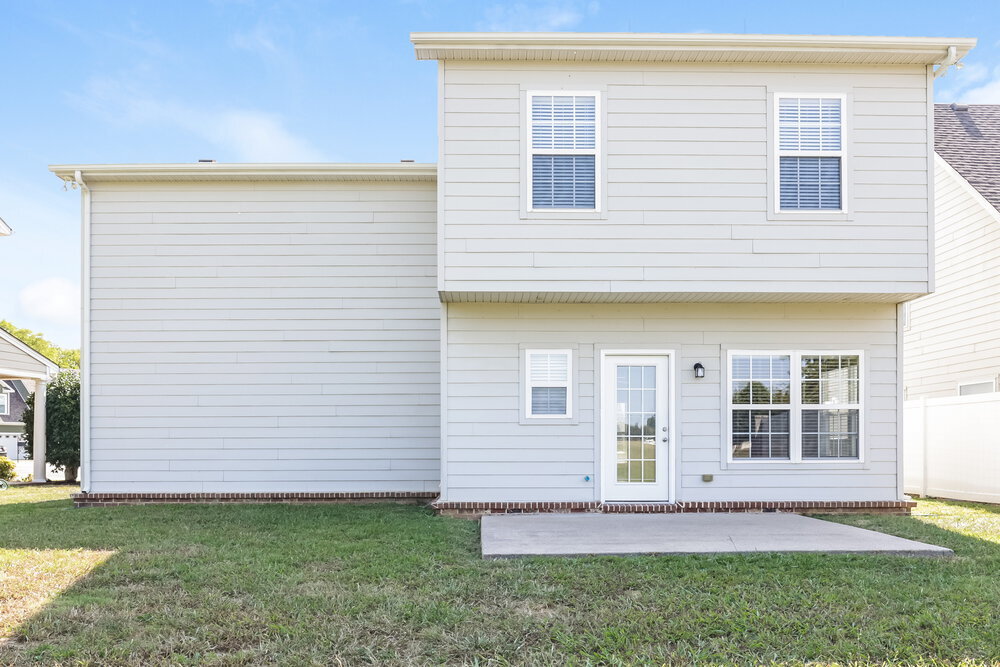 Building Photo - 1521 Barnsley Dr