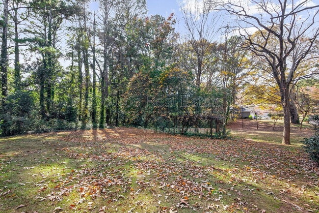 Building Photo - 1024 Hambrick Rd