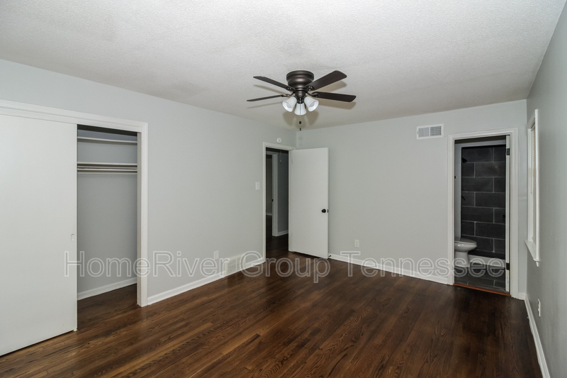 Building Photo - 3648 Arsenal St